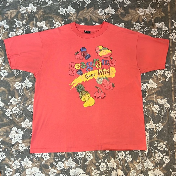 Vintage 1990s Seagrams Goes Wild Graphic T Shirt / Single Stitch / Made In USA - Picture 1 of 10